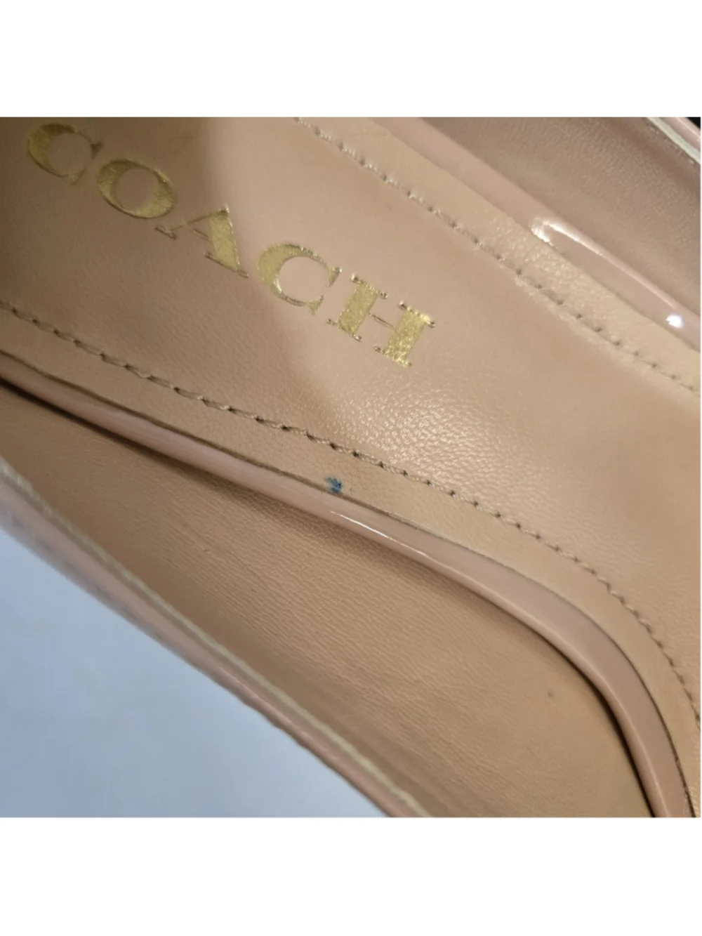 Coach pointed pumps outfits